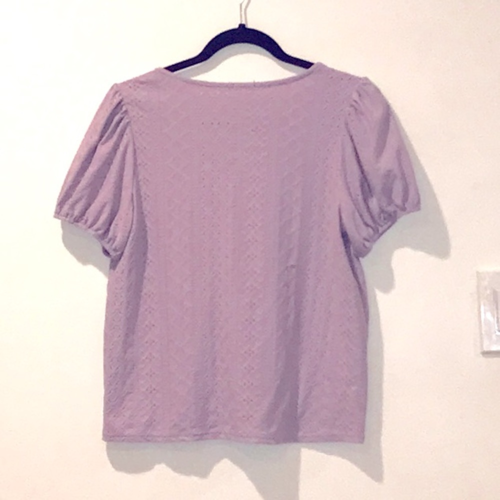 CUTE LAVENDER TOP - Picture 3 of 4